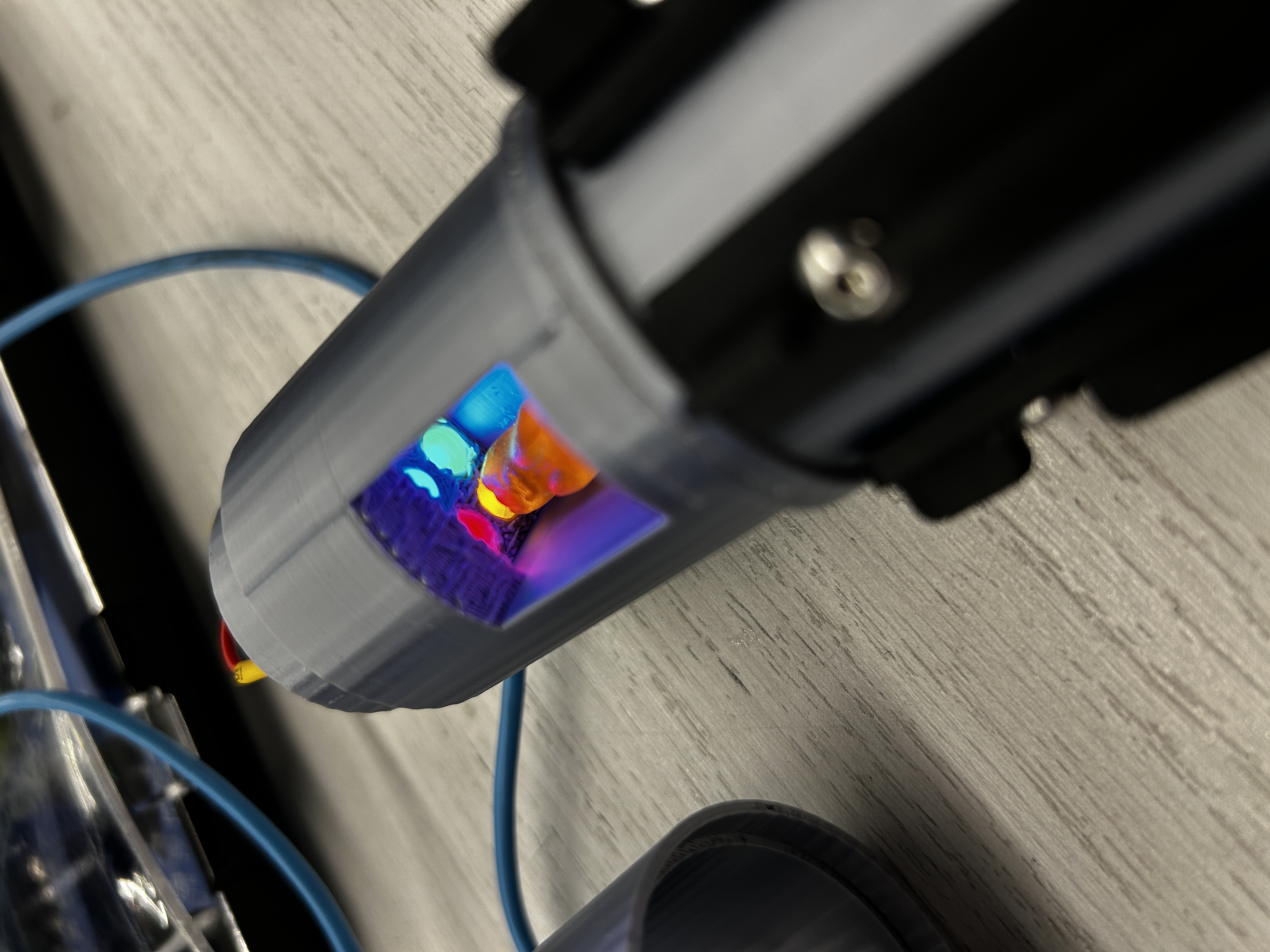 Custom Kyber Crystal Color Detector